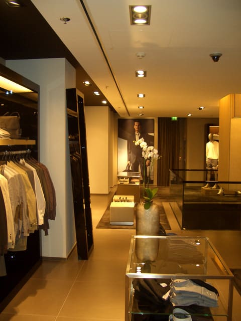 HUGO BOSS