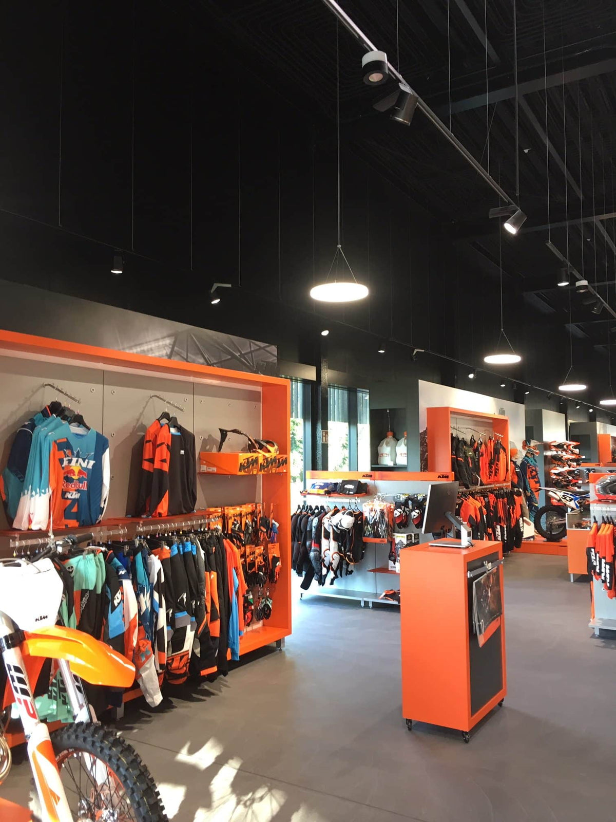 KTM