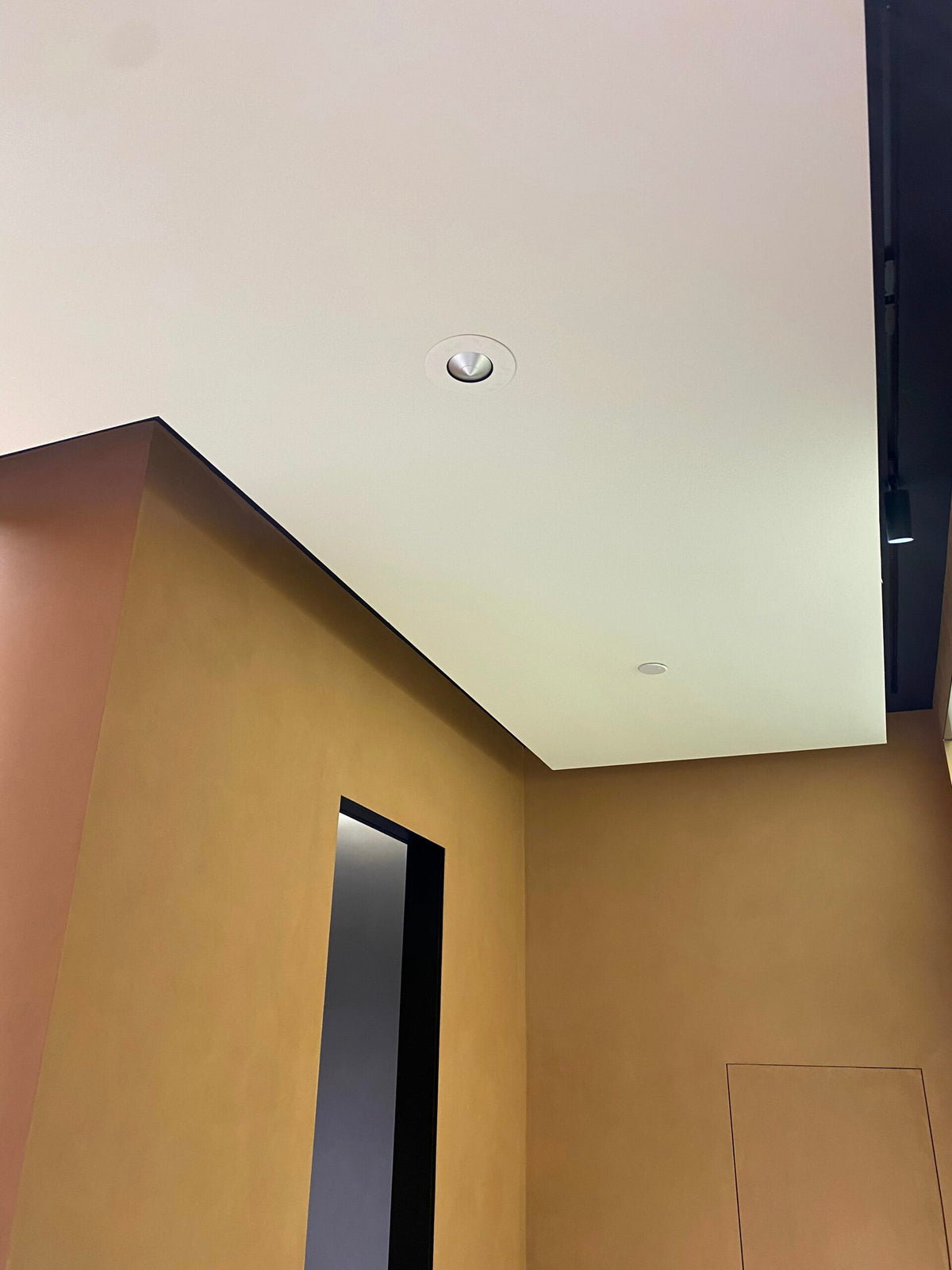 HYC Technology - Showroom