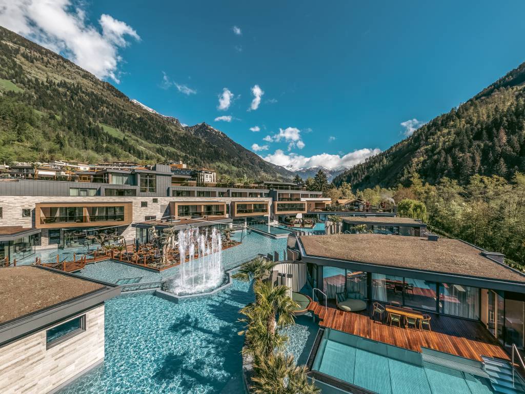 Quellenhof Luxury Resort